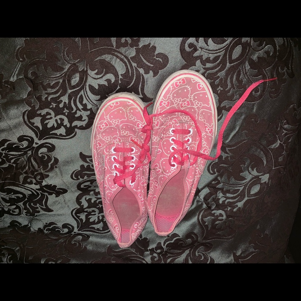 Hello Kitty Vans RESERVED FOR TRADE
